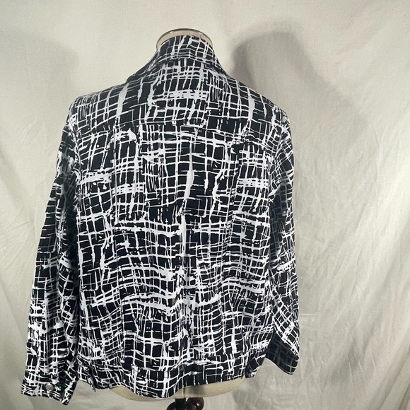 Saint Tropez West Linen Jacket size 1X - Picture 4 of 9